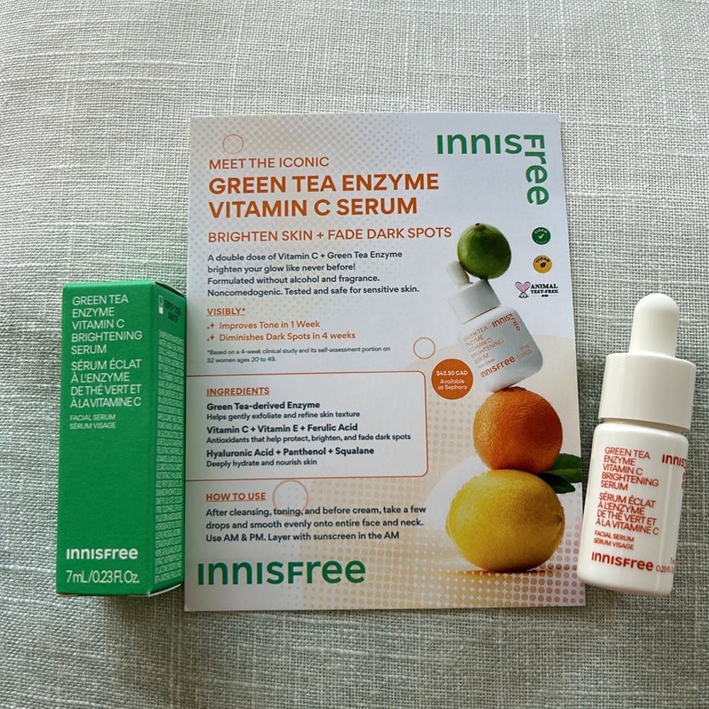 NWT Innisfree Green Tea Enzyme Vitamin C Brightening Serum (7mL)